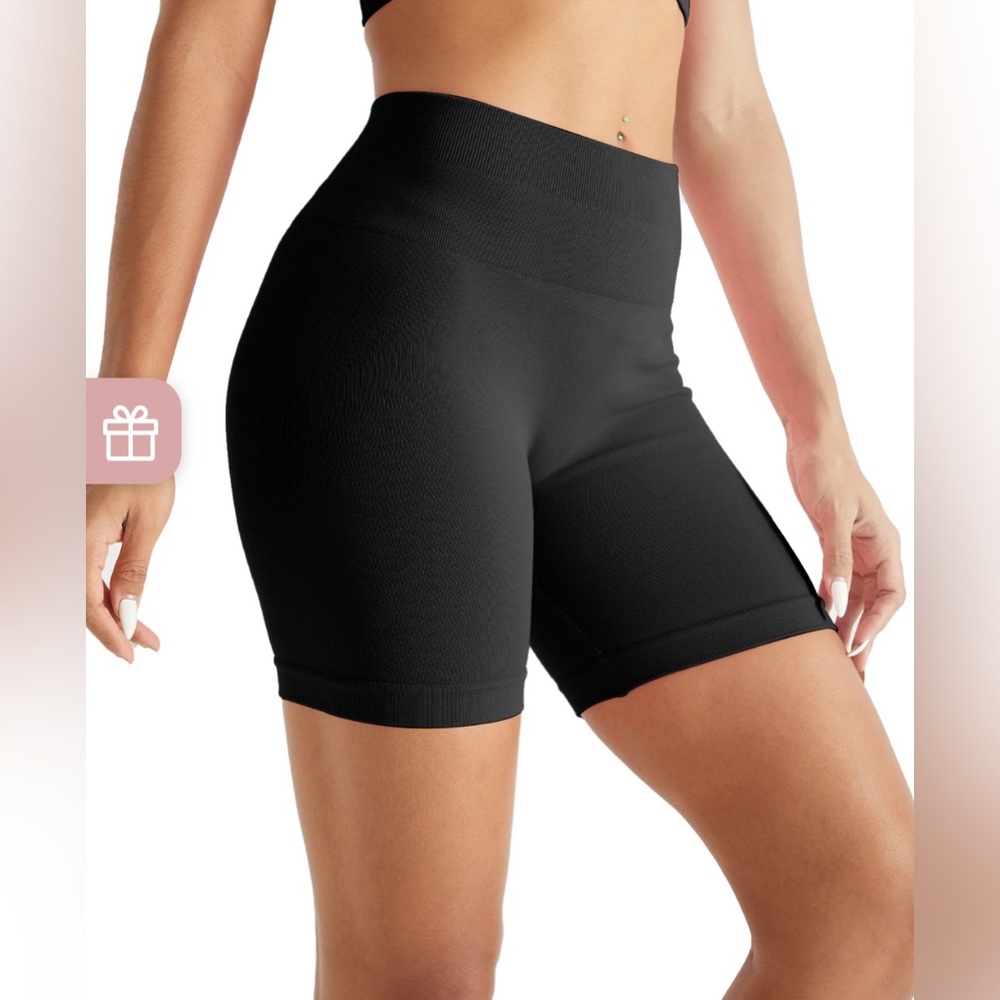 AUROLA Scrunch Power Shorts - Seamless and. non see through - Picture 2 of 4